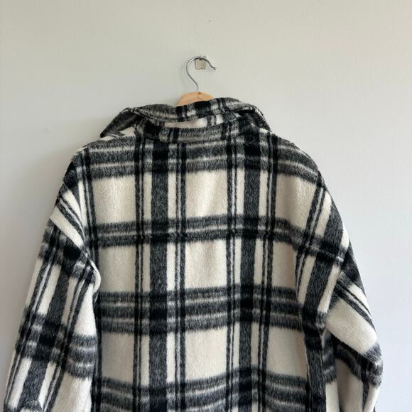 Steve Madden Plaid Mid-Length Button Front Shirt Jacket Ivory/Black S - Picture 9 of 9